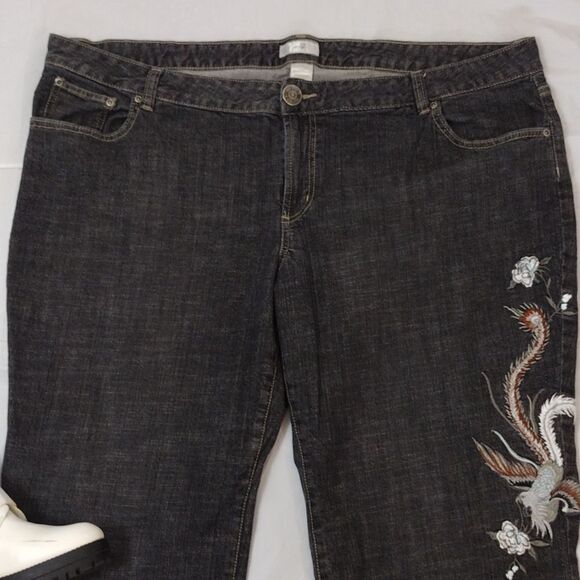 Y2K Faded Black Floral Eagle Embroidered Flare Jeans Plussize 24W - Picture 4 of 17